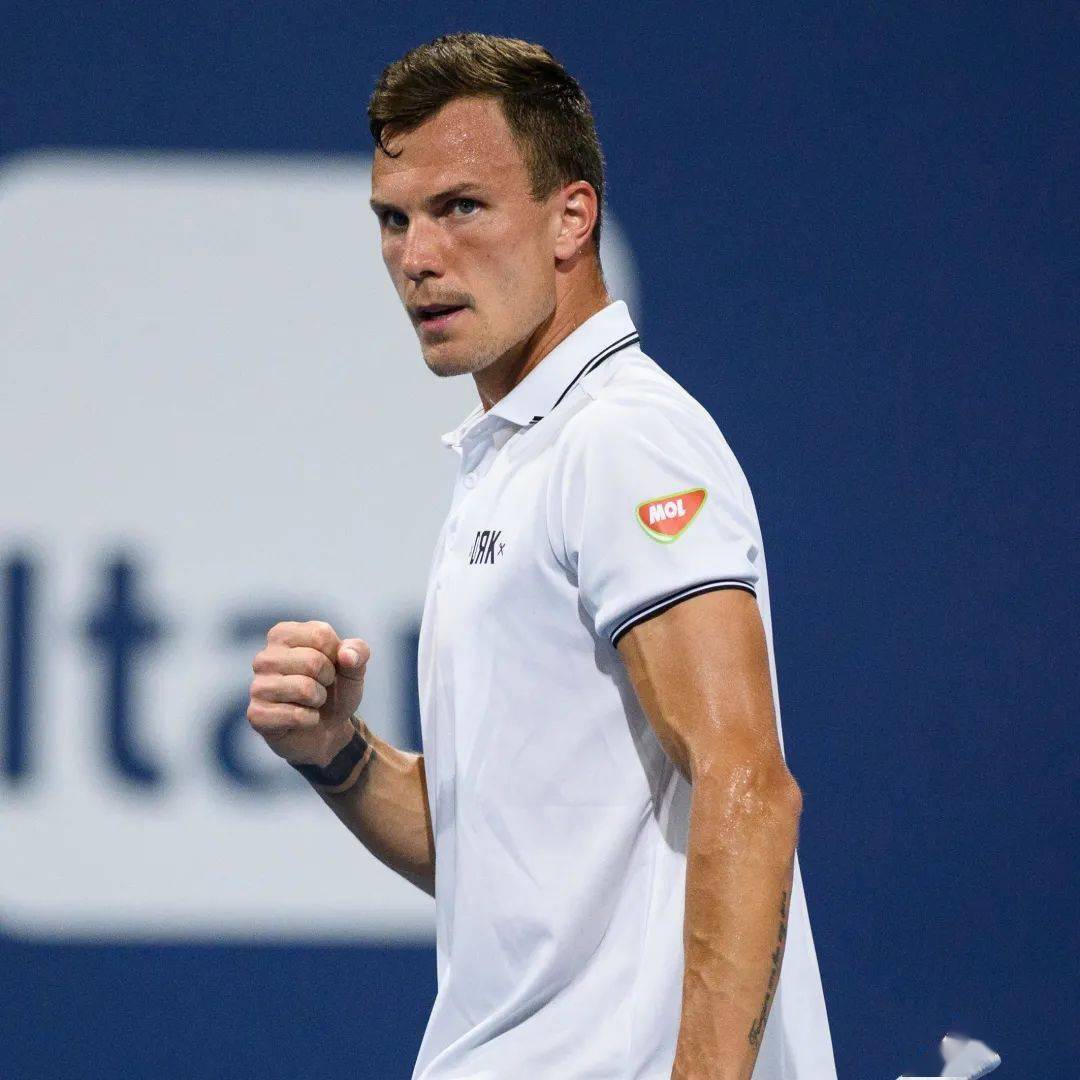 关于离谱！马德里竞技围绕欧超杯再遭质疑穆古鲁扎在MAD比赛中出色防守，转会期拜仁慕尼黑调整名单以备德国杯的信息